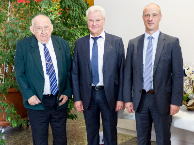 Prof. Fleischer, Prof. Deters und Prof. Bartel (v. l. n. r.) Prof. Fleischer, Prof. Deters und Prof. Bartel (v. l. n. r.)